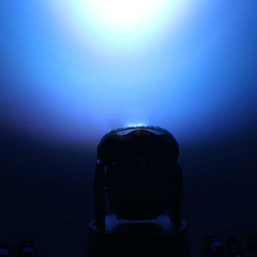 Вращающаяся голова Ross Mobi LED Wash 18X3W