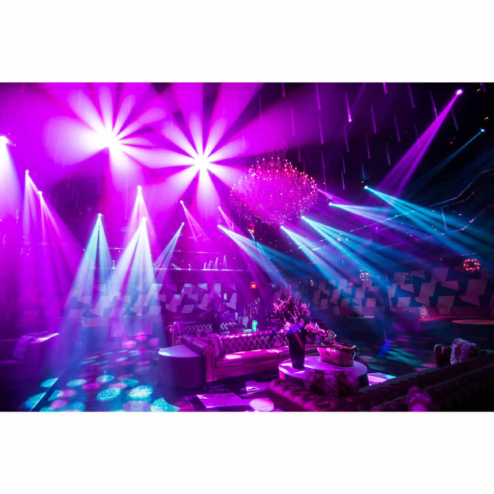 Вращающаяся голова Elation Platinum Spot LED II