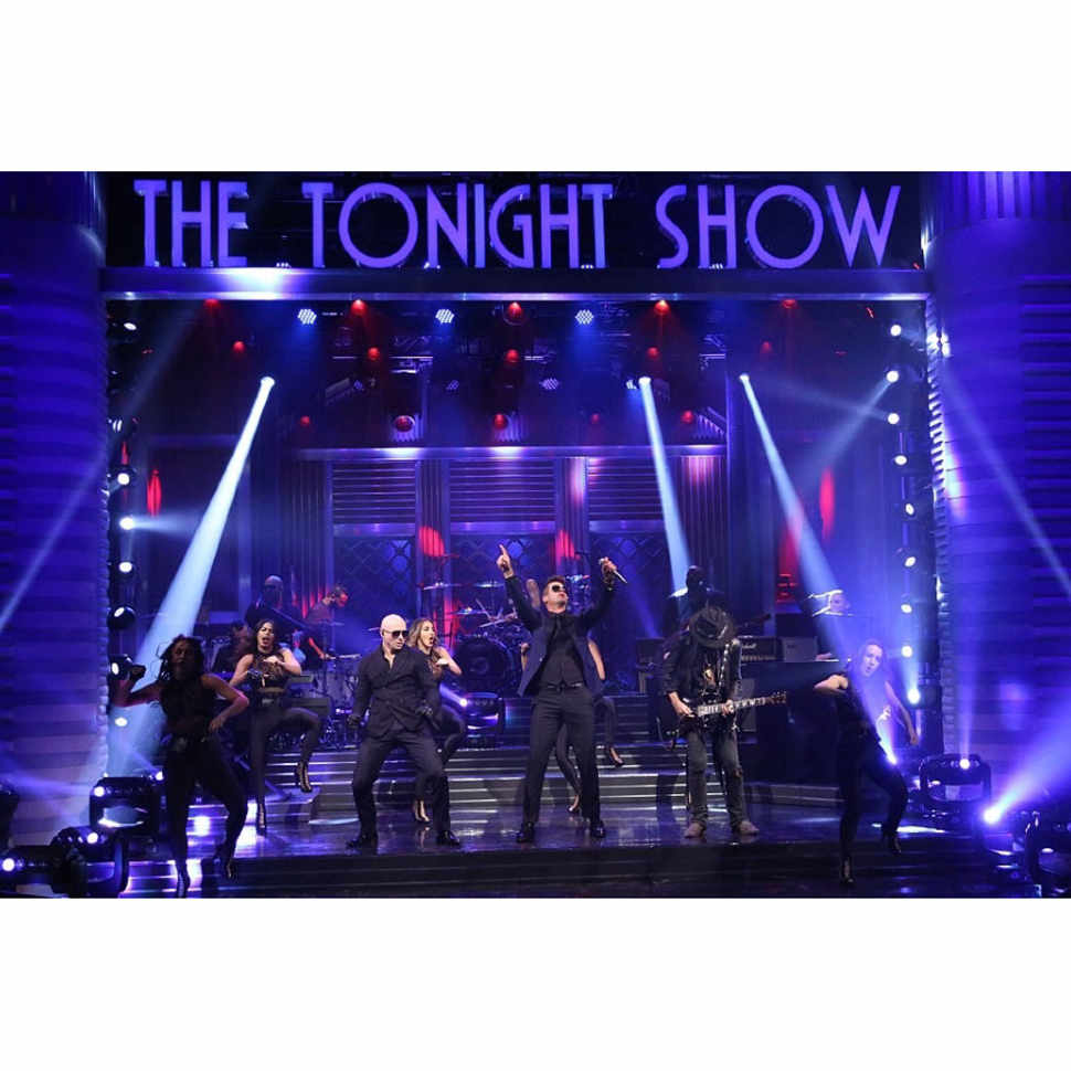 Вращающаяся голова Elation ACL 360 Roller