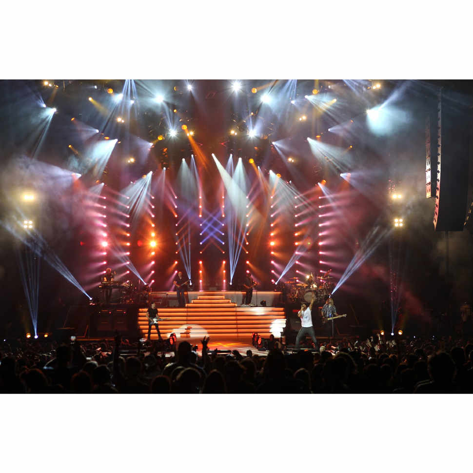 Вращающаяся голова Elation ACL 360I