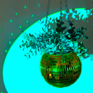 Зеркальное подвесное кашпо в форме диско-шара, 15 см золотое